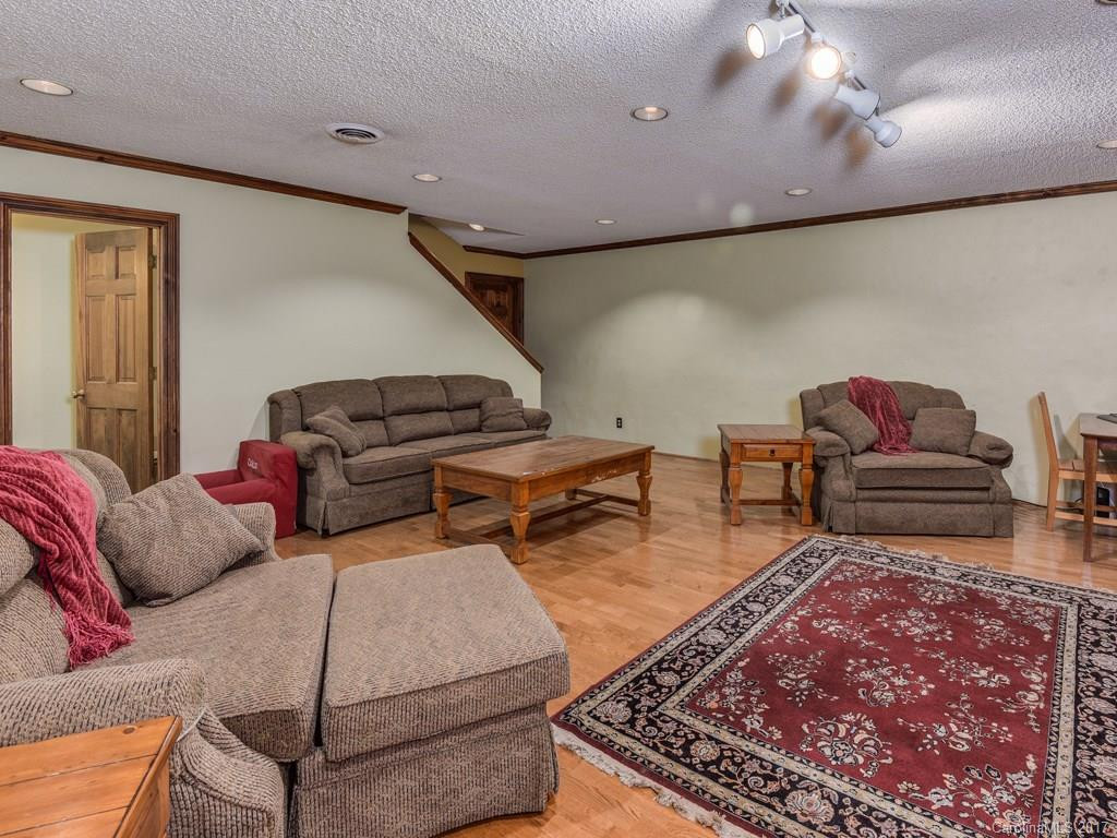 8 Sourwood Lane - Photo 17