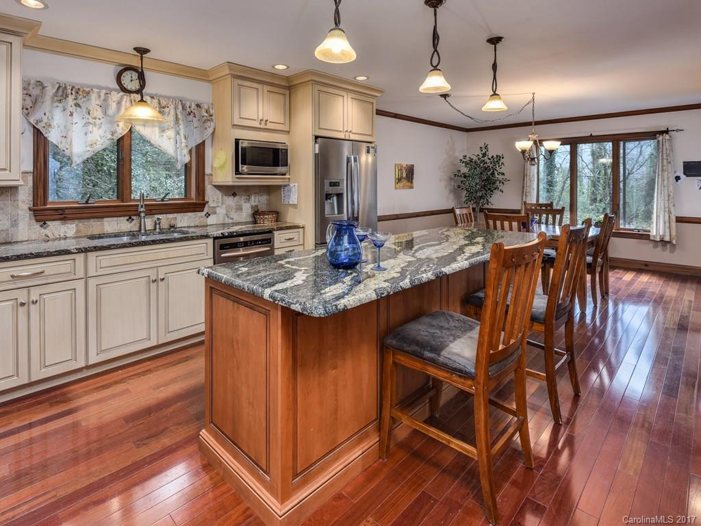 8 Sourwood Lane - Photo 10