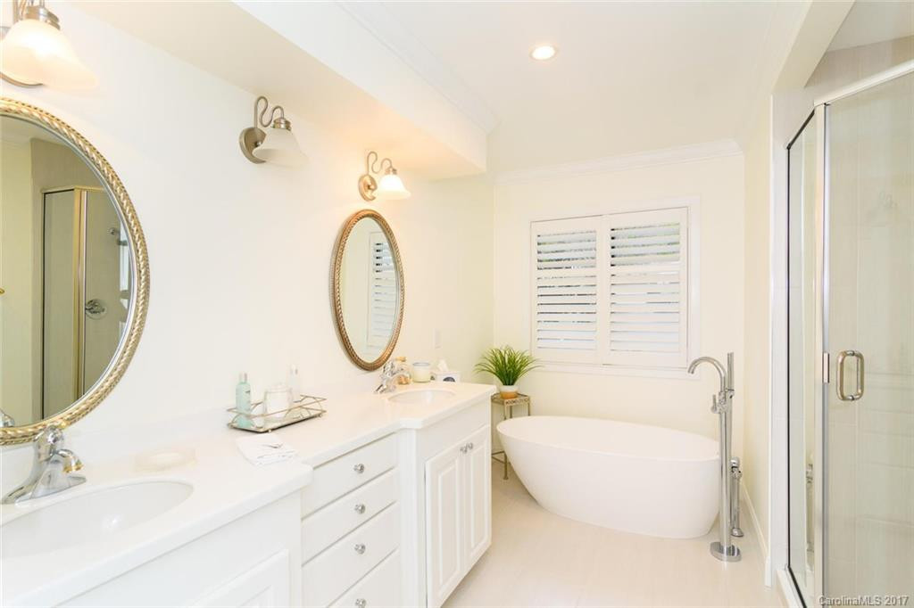 128 Cloverleaf Lane #128 - Photo 14