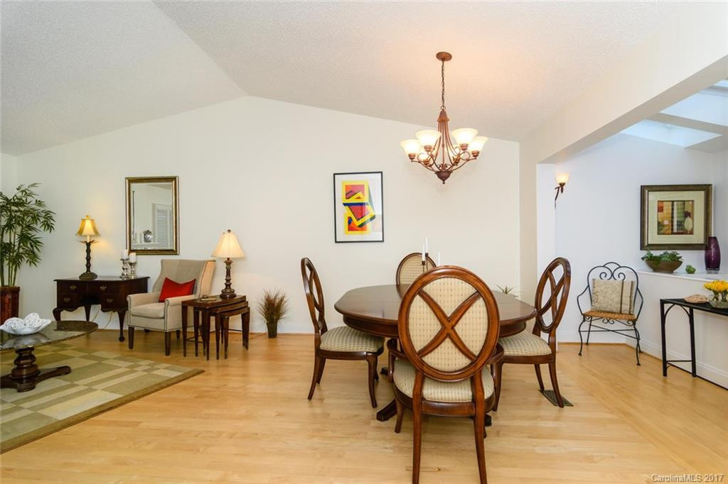 128 Cloverleaf Lane #128 - Photo 7