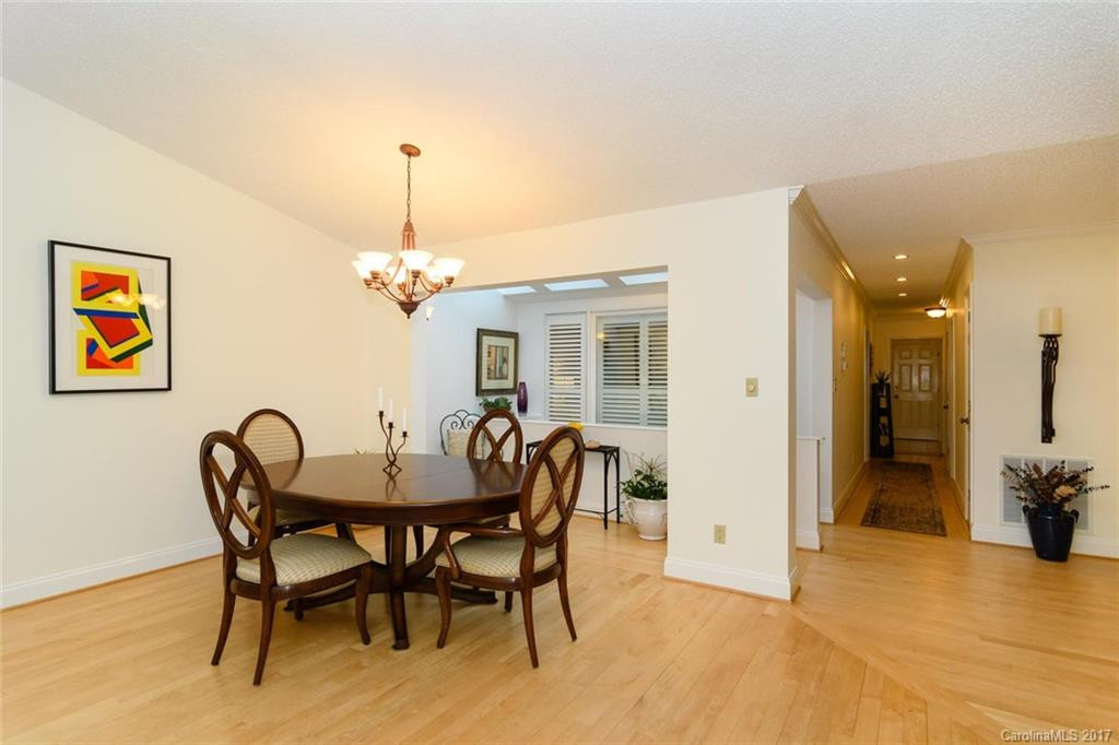 128 Cloverleaf Lane #128 - Photo 8