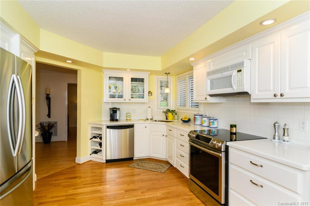 128 Cloverleaf Lane #128 - Photo 10