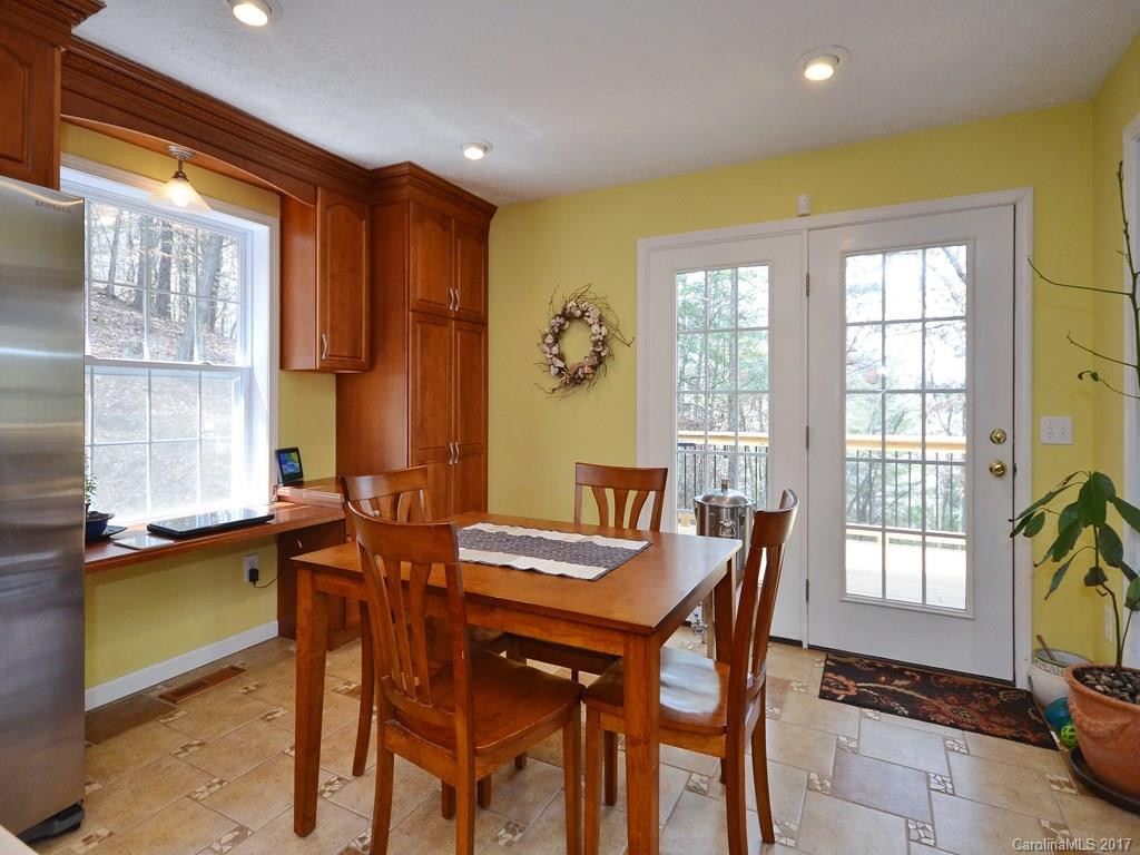 292 Cove Creek Lane - Photo 6