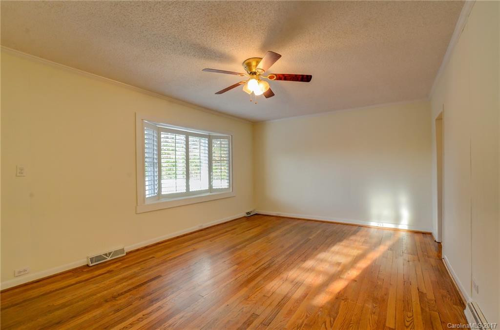 124 Evelyn Place - Photo 6