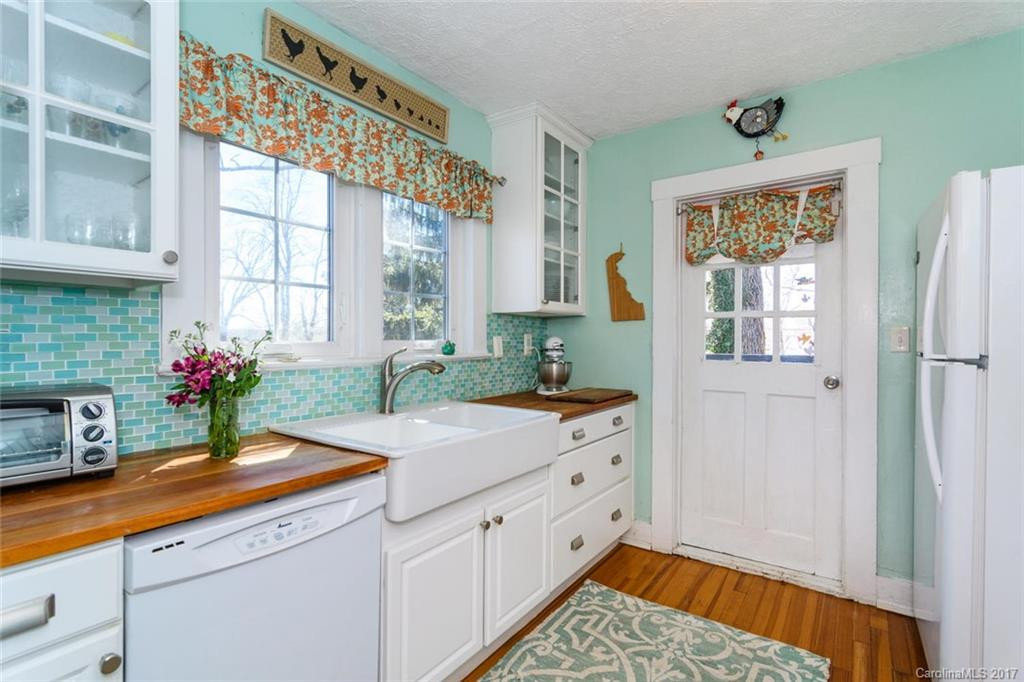 89 Unadilla Avenue - Photo 10