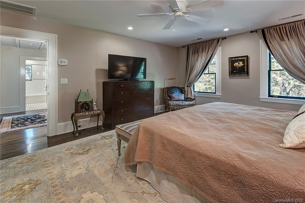 315 Montford Avenue - Photo 17