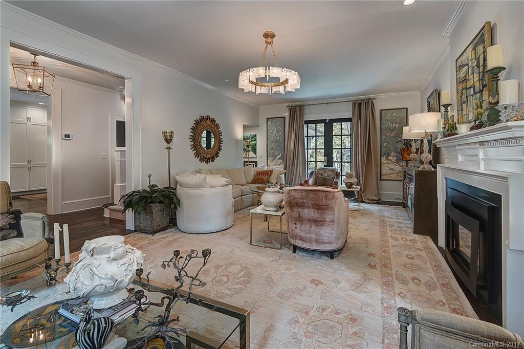 315 Montford Avenue - Photo 4