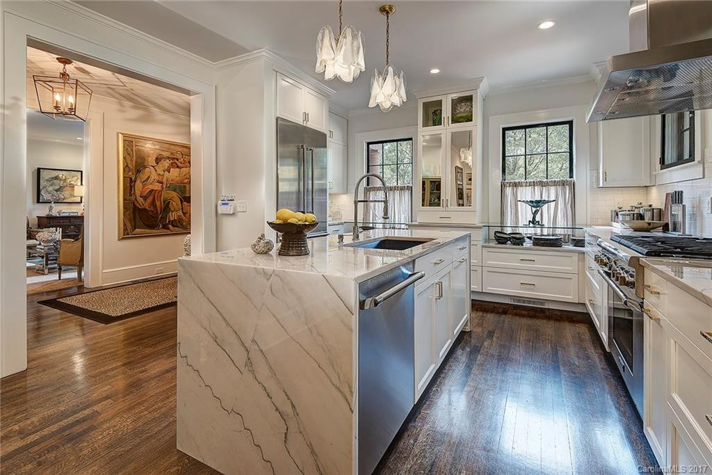 315 Montford Avenue - Photo 8