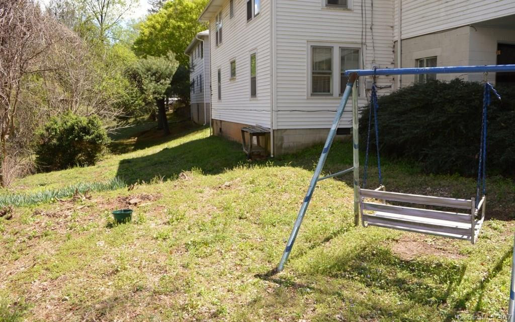409 Lockhart Street - Photo 13