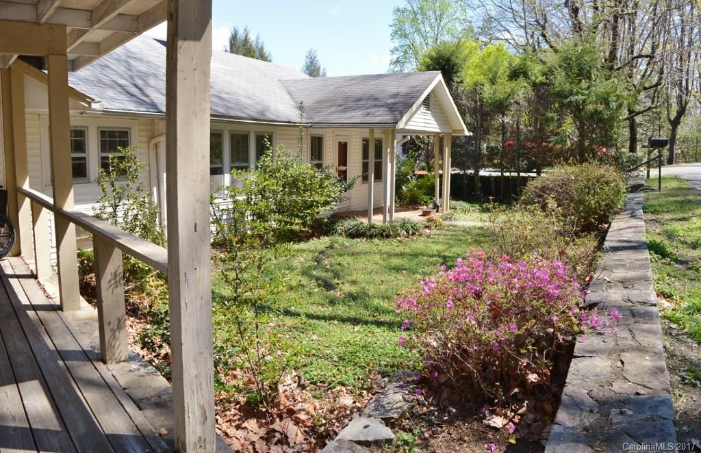 409 Lockhart Street - Photo 14
