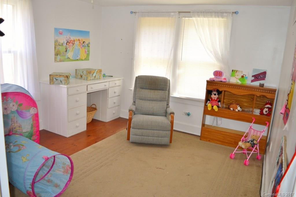 409 Lockhart Street - Photo 10