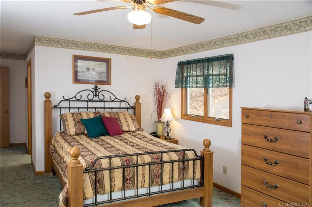 1367 Forest Lake Heights Drive - Photo 11