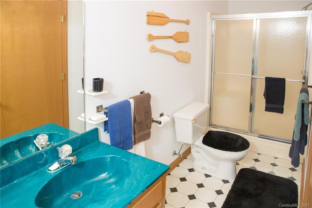 1367 Forest Lake Heights Drive - Photo 15