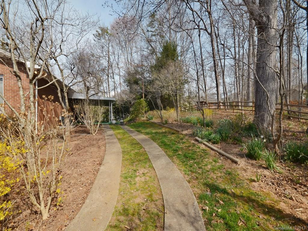 690 Monte Vista Road - Photo 18