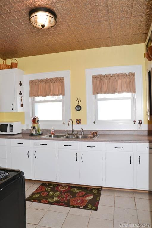 8 Fleming Avenue - Photo 17