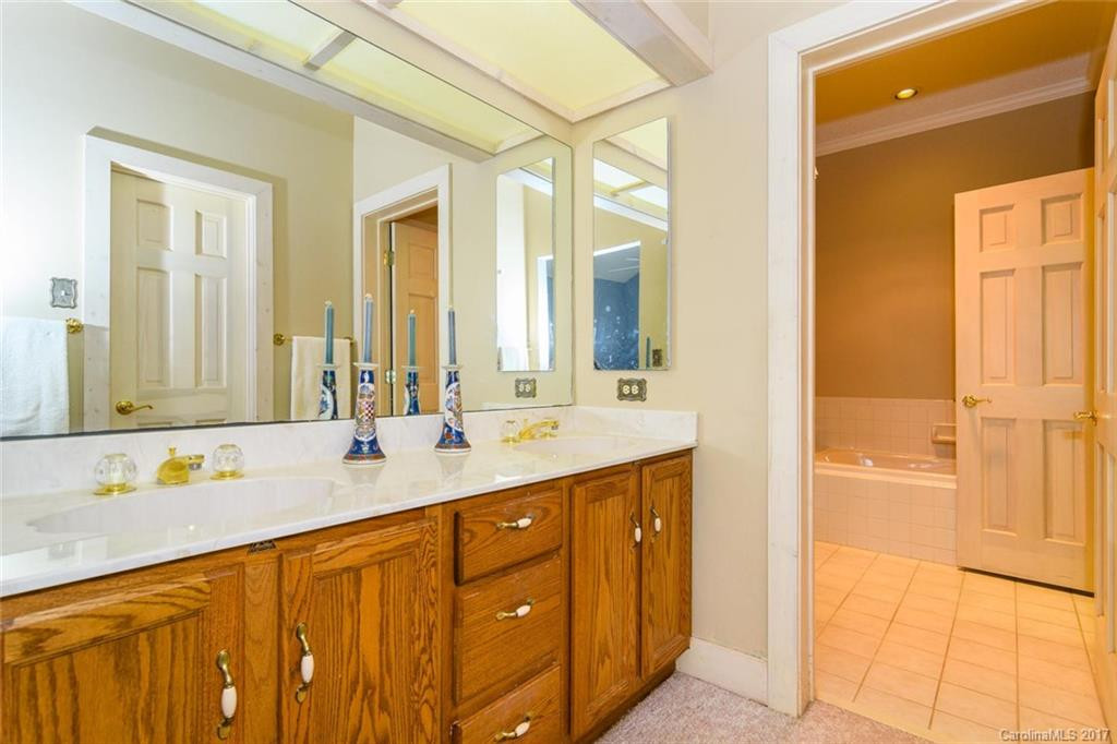 21 Laurelwood Court #37 - Photo 19
