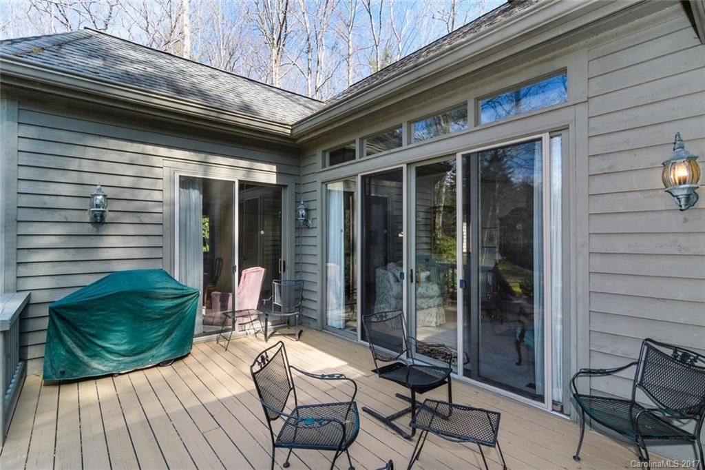 21 Laurelwood Court #37 - Photo 24