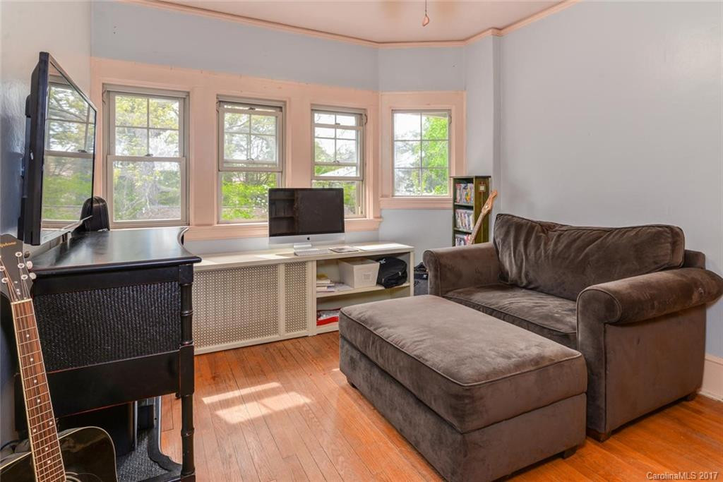 53 Saint Dunstans Road - Photo 11