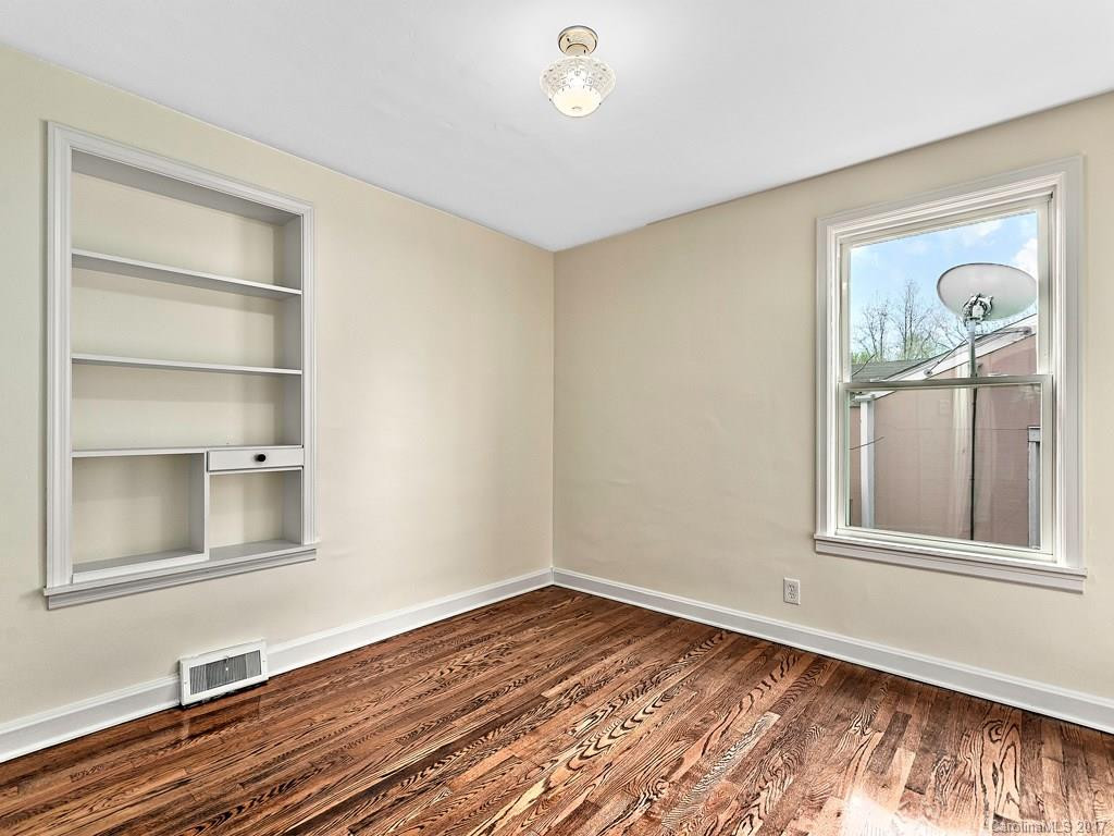 72 Fairfax Avenue - Photo 9