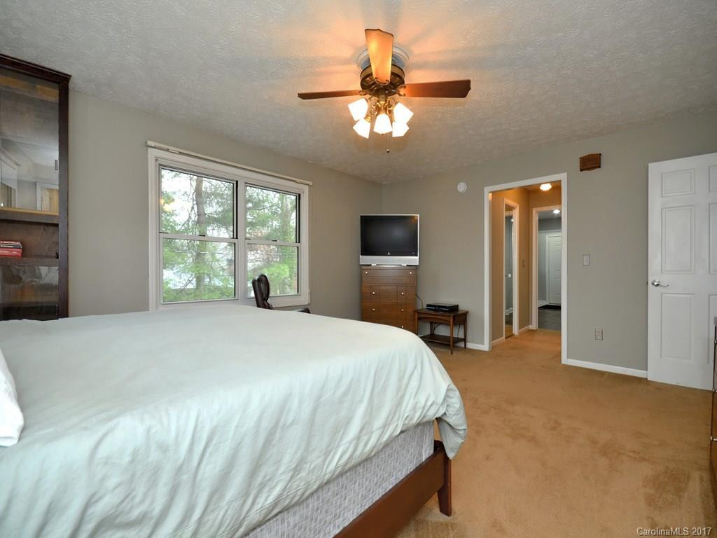 3122 Wesley Way - Photo 11
