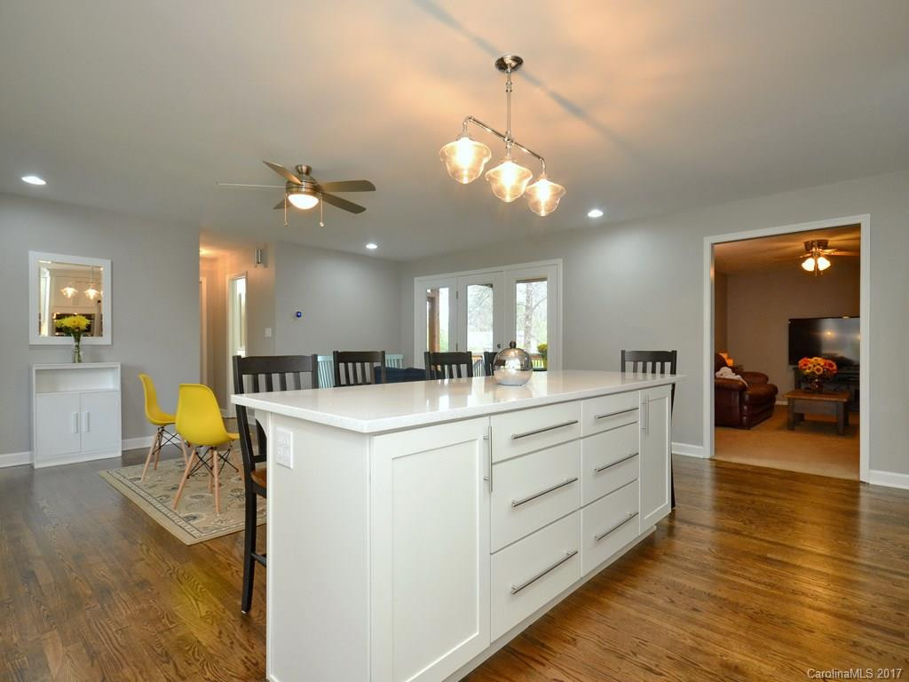 3122 Wesley Way - Photo 7