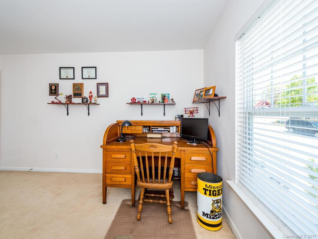38 Torrington Avenue #F32 - Photo 22