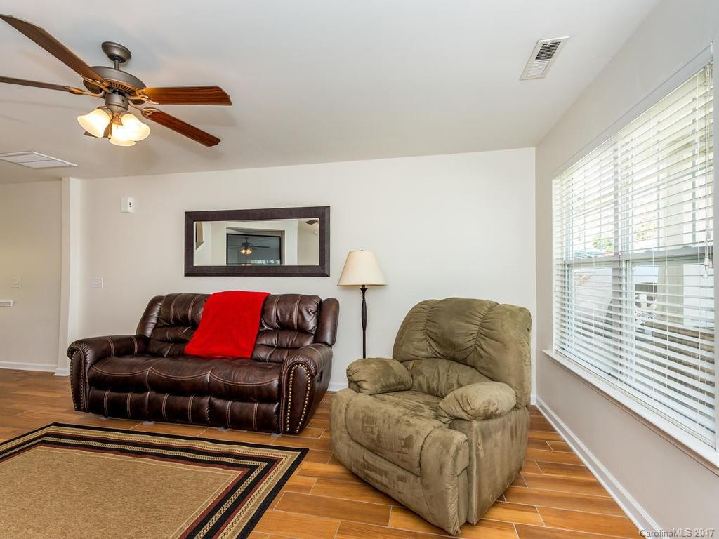 38 Torrington Avenue #F32 - Photo 4