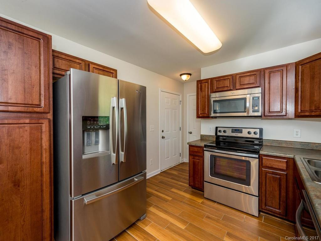 38 Torrington Avenue #F32 - Photo 9