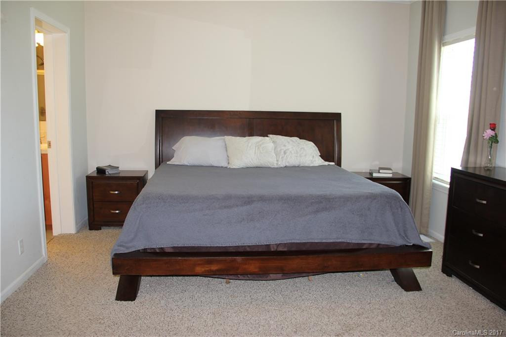 37 Haynes Boulevard - Photo 8