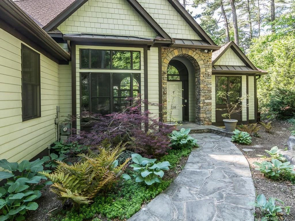 198 Cherokee Road