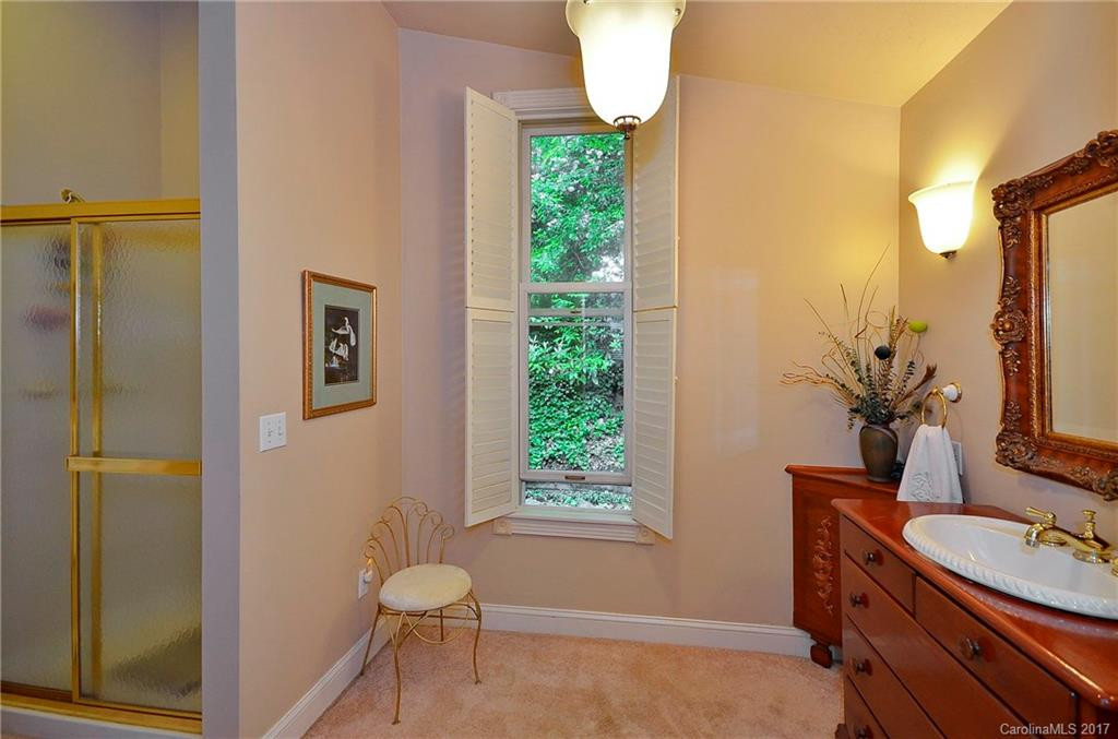 328 Red Oak Farm Road - Photo 12