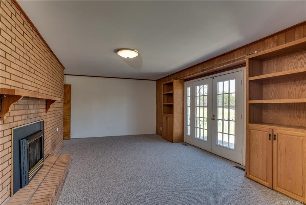 624 Shiloh Road - Photo 6