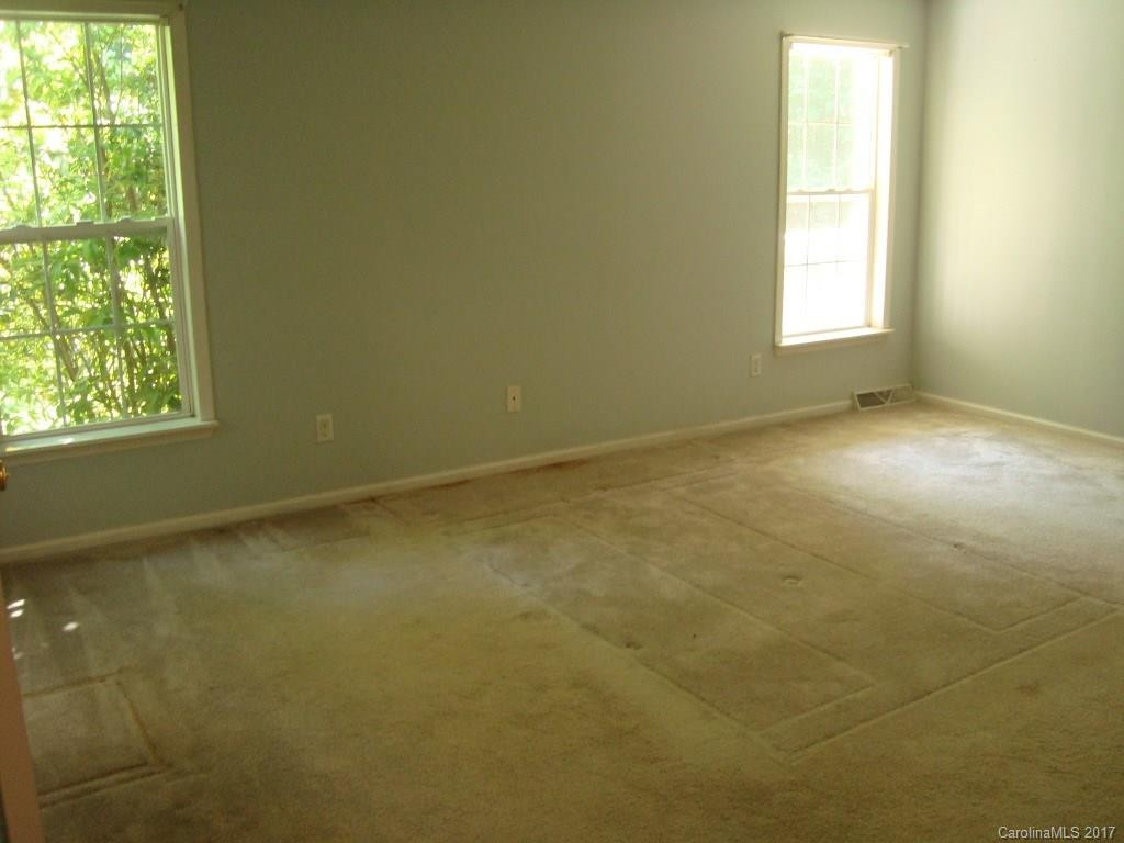 548 Warrior Drive - Photo 14
