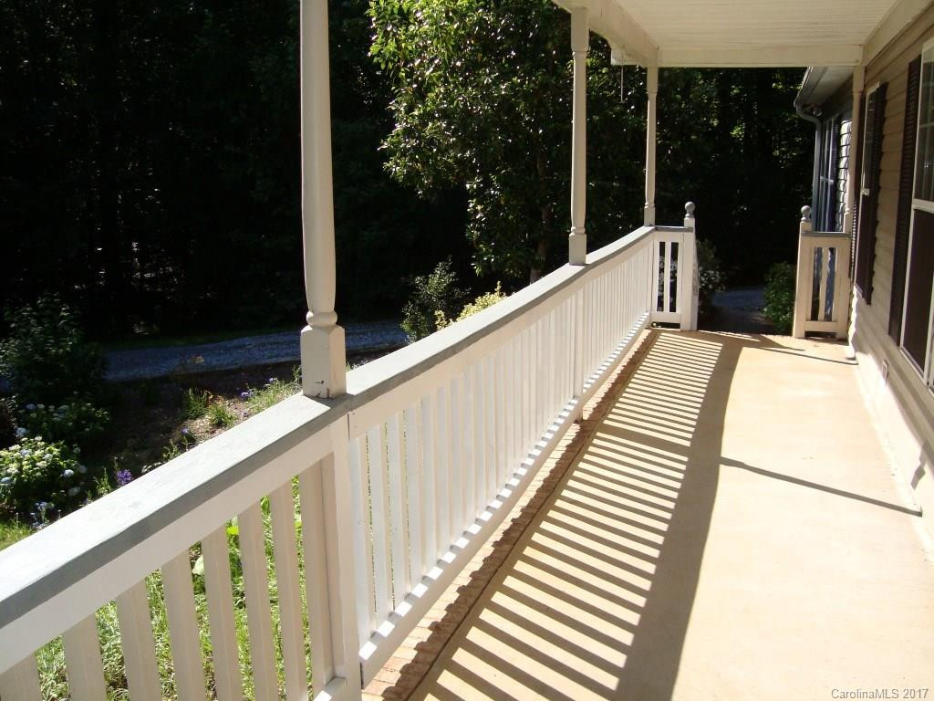 548 Warrior Drive - Photo 5