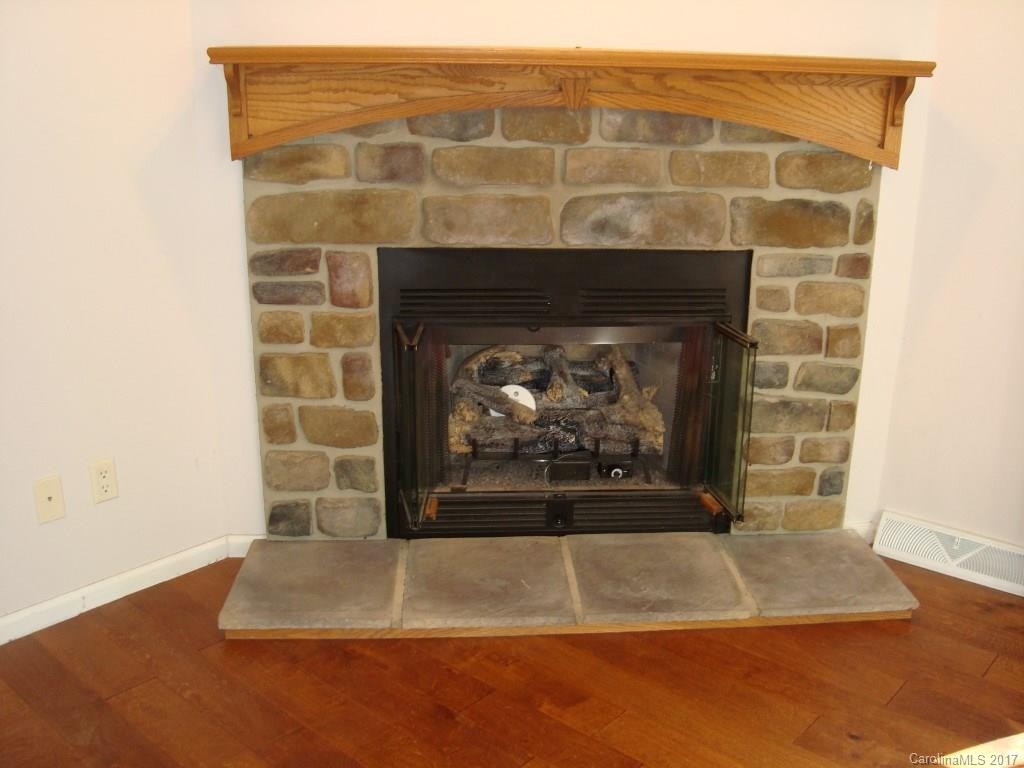 548 Warrior Drive - Photo 10