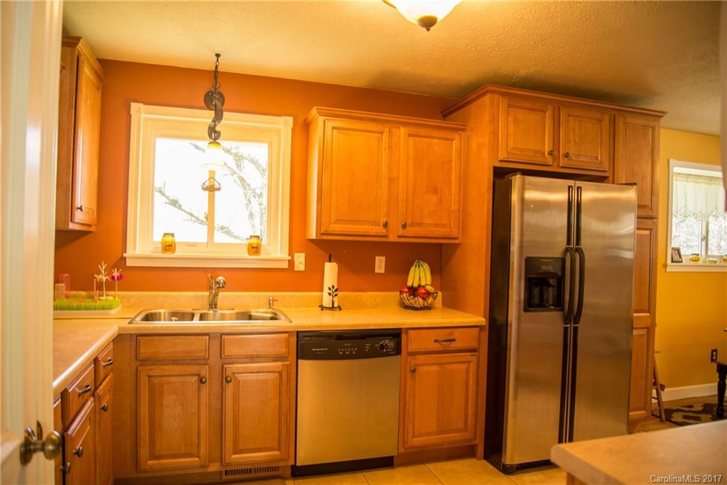 9707 Boylston Highway - Photo 10
