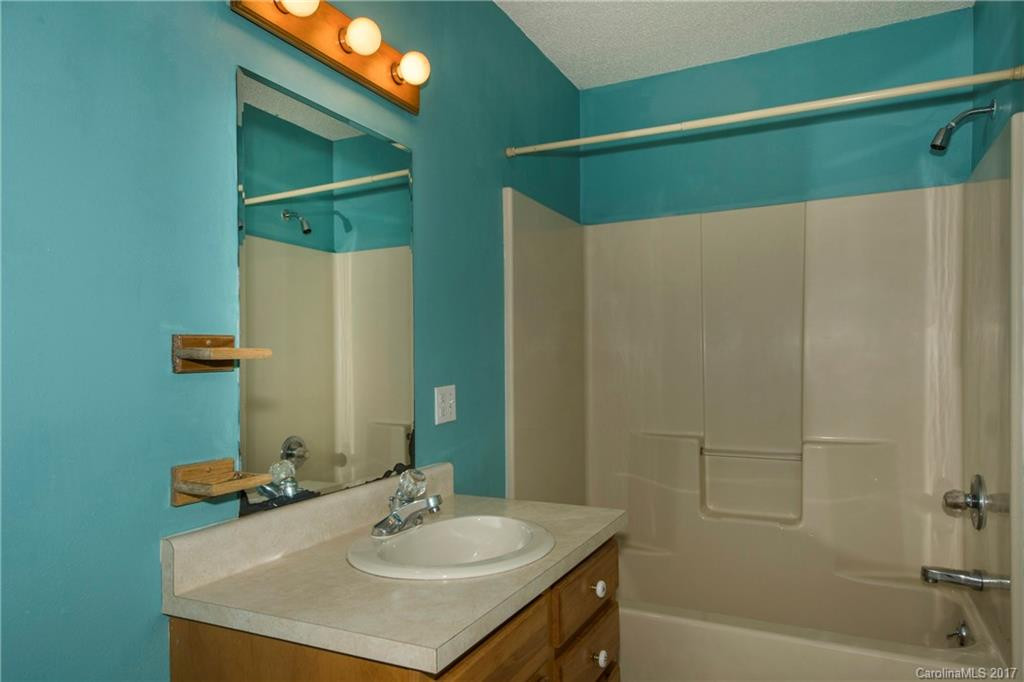 67 Ivanhoe Court - Photo 15