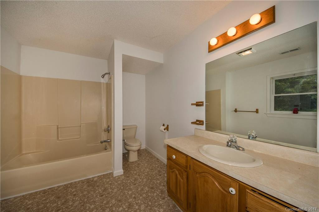 67 Ivanhoe Court - Photo 19