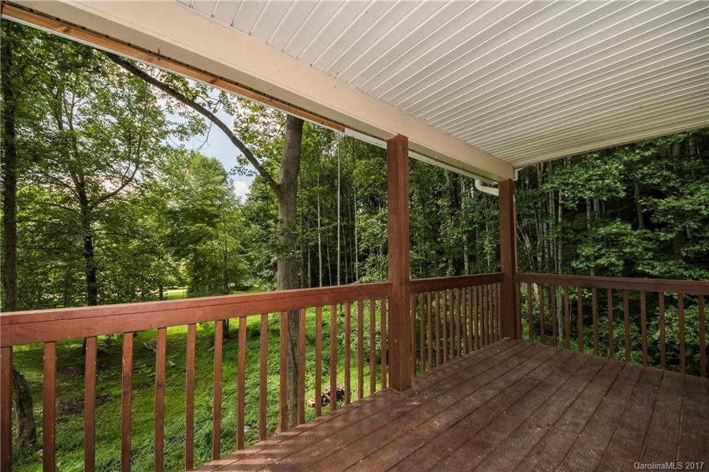67 Ivanhoe Court - Photo 3