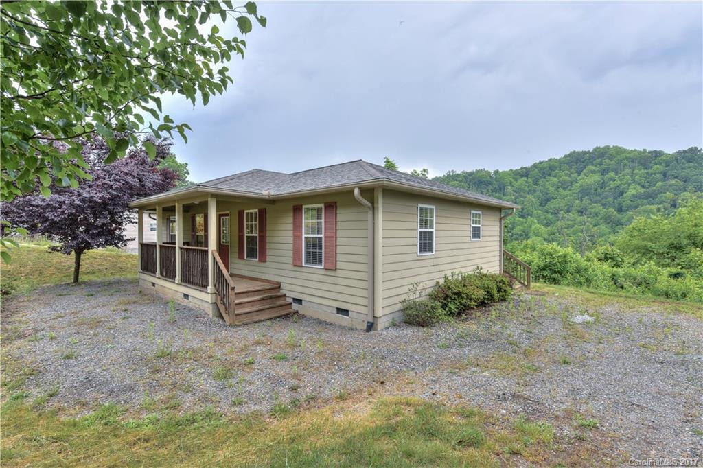 380 Rovingwood Drive - Photo 2