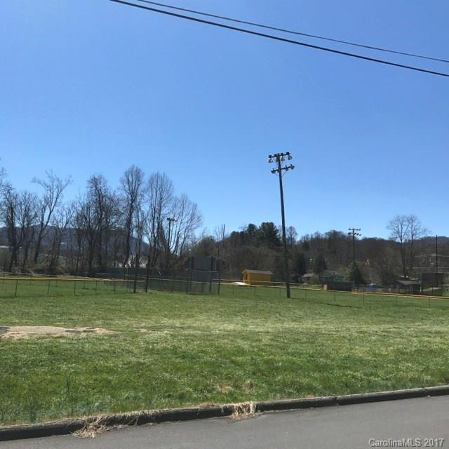 101 Henry Street - Photo 2