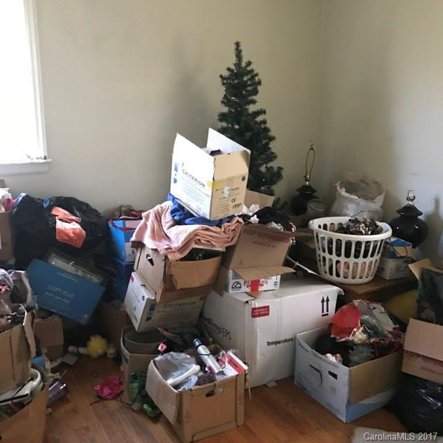 101 Henry Street - Photo 12