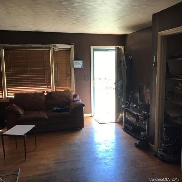 101 Henry Street - Photo 18
