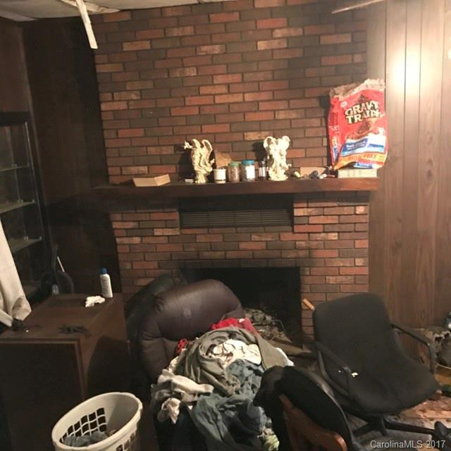 101 Henry Street - Photo 5