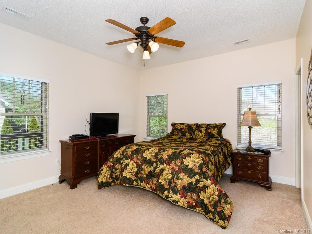174 Springfield Meadow Drive #13 - Photo 12
