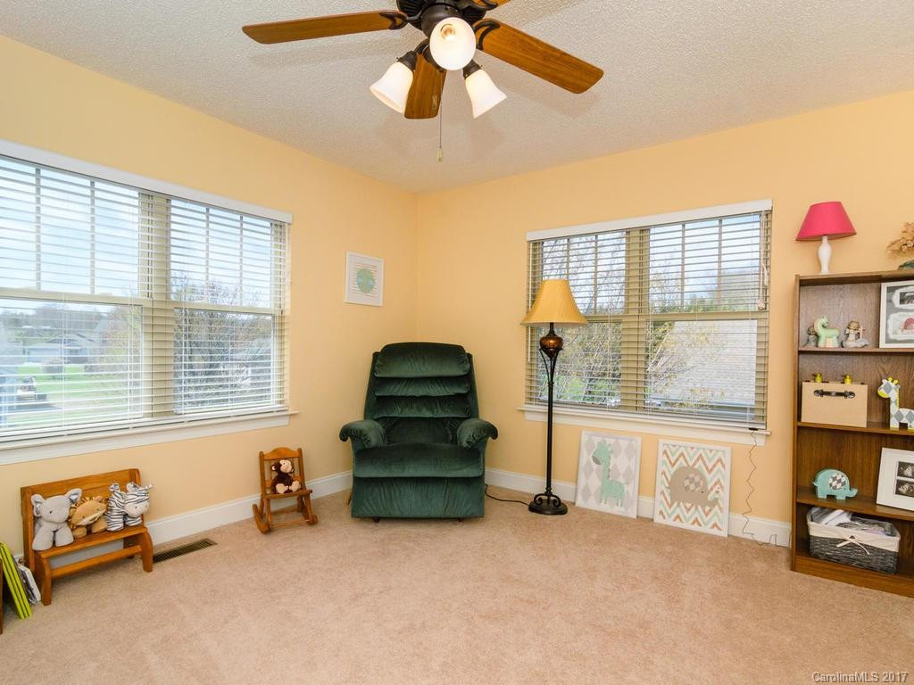 174 Springfield Meadow Drive #13 - Photo 18