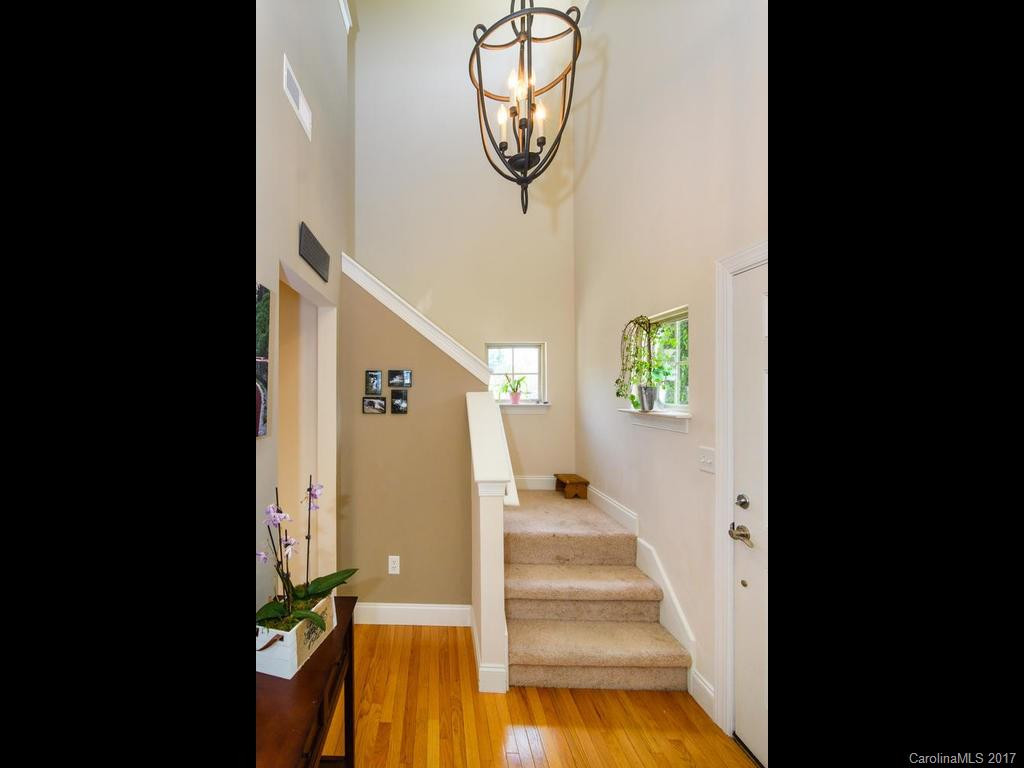 174 Springfield Meadow Drive #13 - Photo 3
