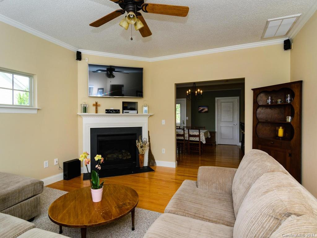 174 Springfield Meadow Drive #13 - Photo 4