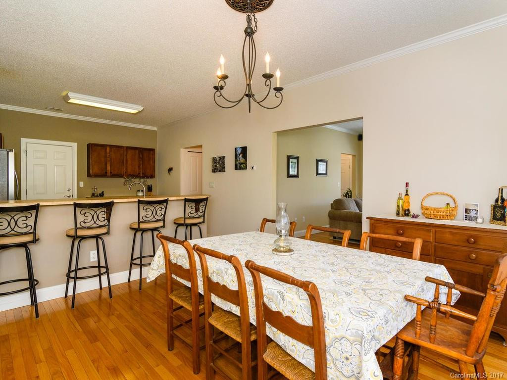 174 Springfield Meadow Drive #13 - Photo 8