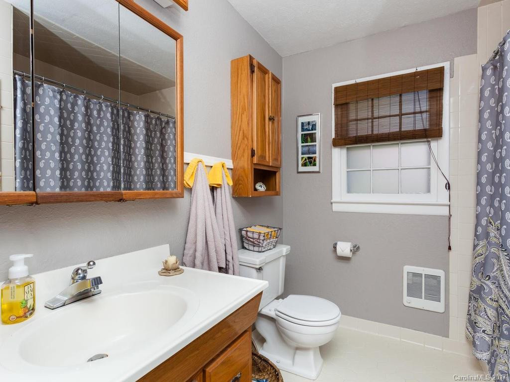 109 English Road - Photo 21